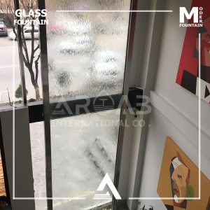 آبنمای شیشه ایی